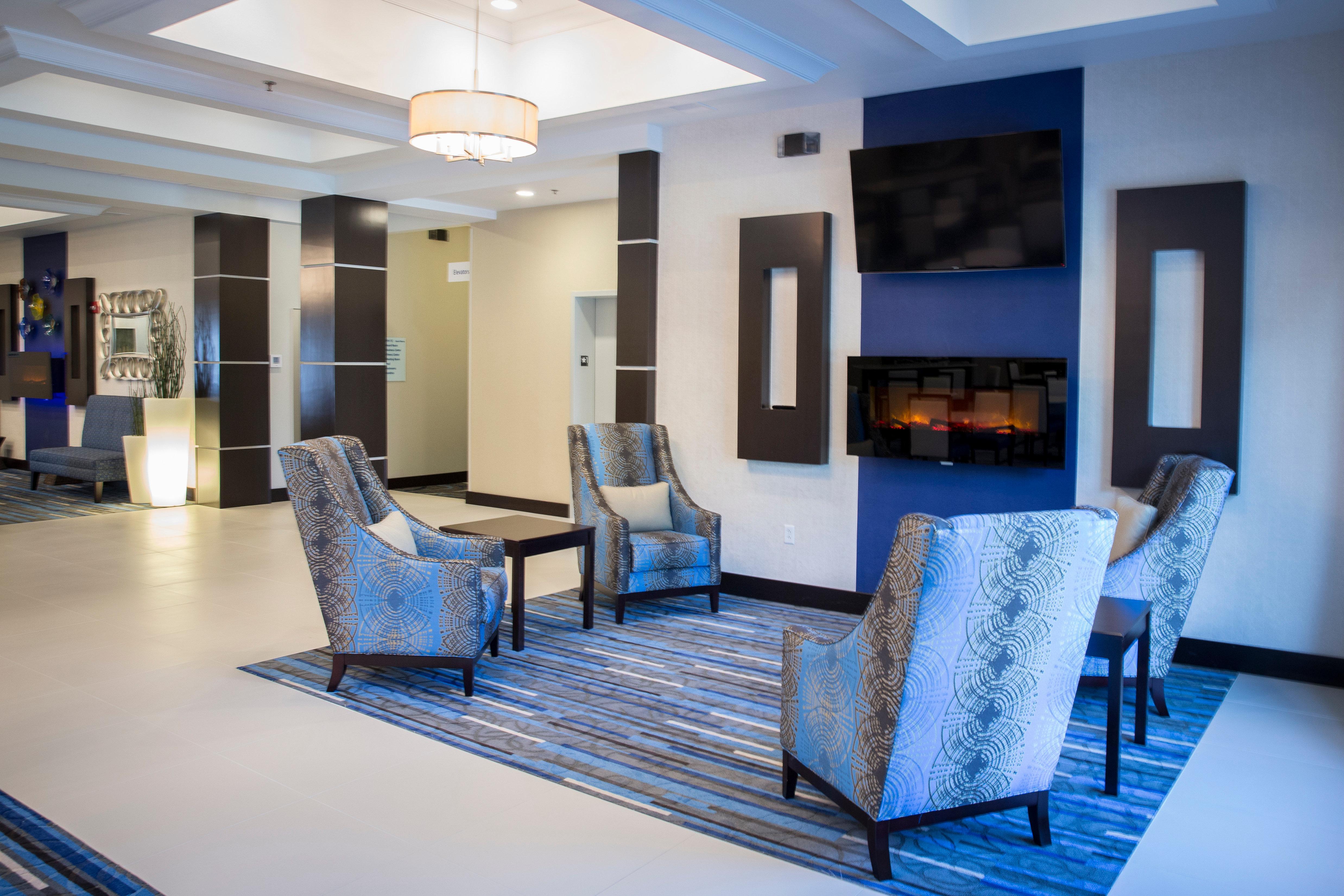 Hotel Express And By Ihg Edwardsville