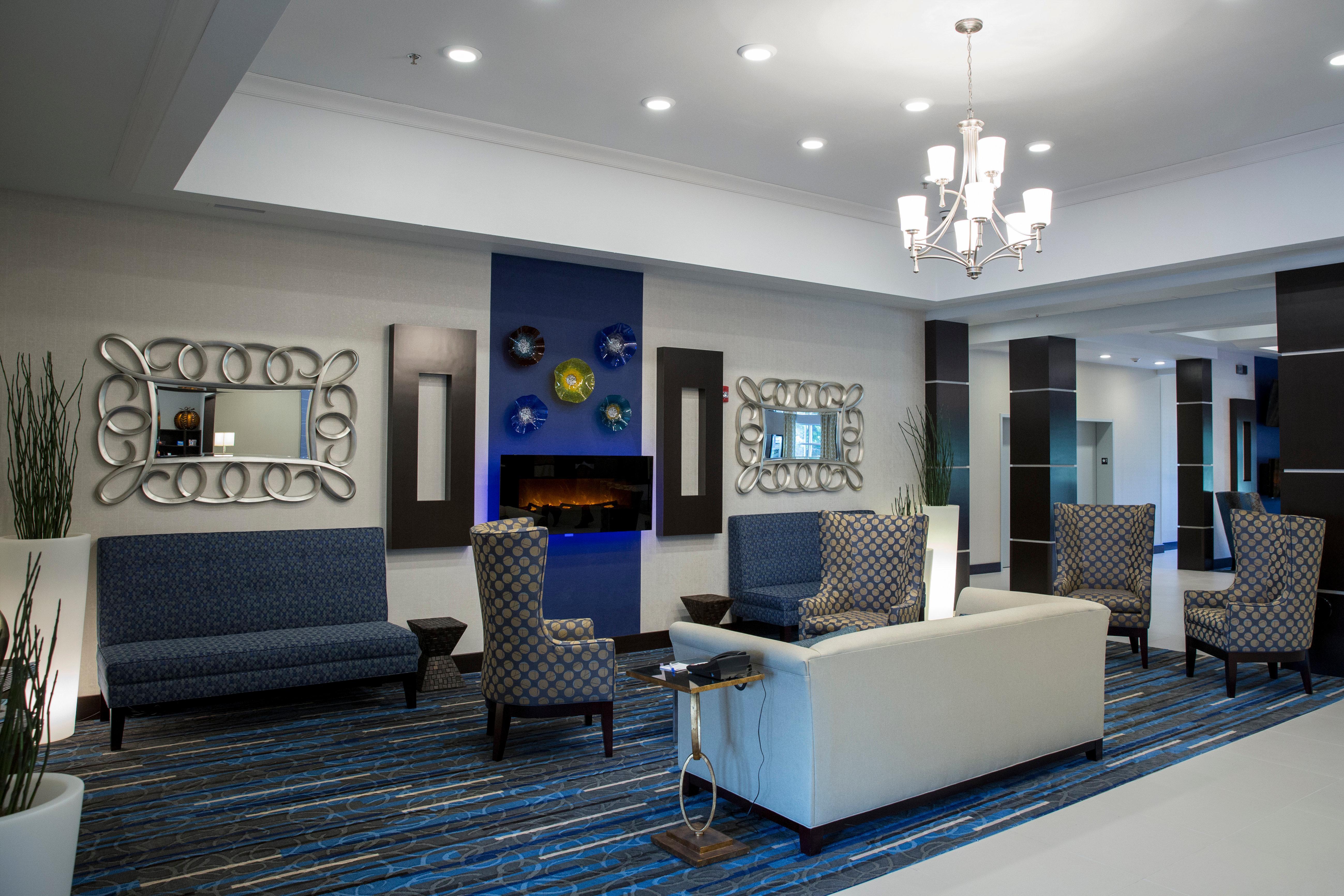 Express And By Ihg Edwardsville