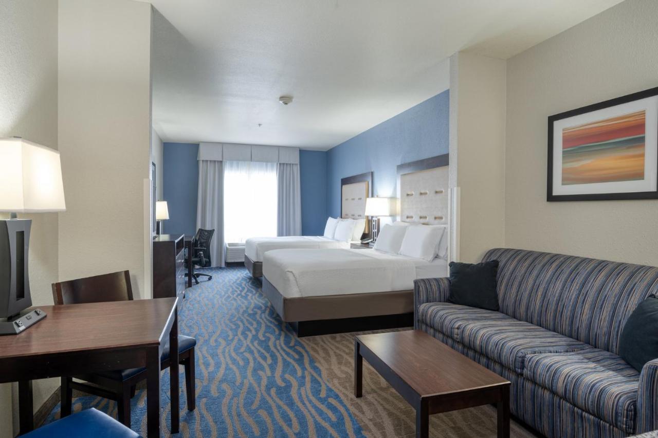Express And By Ihg 3*