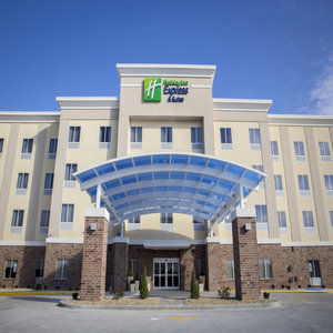 Express And By Ihg 3*